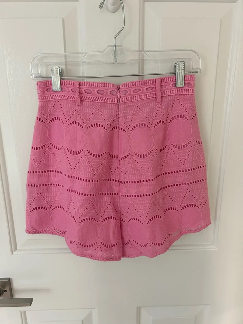 Allison New York Eva Eyelet Shorts In Bubblegum Pink - Picture 3 of 5